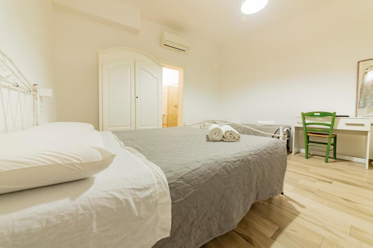 Via Roca 55 Bed & Breakfast Melendugno Exterior photo